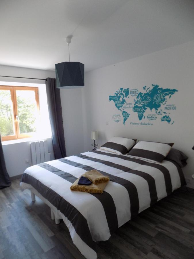 Au Vieux Four Panzió Ambert Kültér fotó
